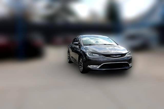 2015 Chrysler 200 C — Sedan — 97,358 mi — Detroit, MI