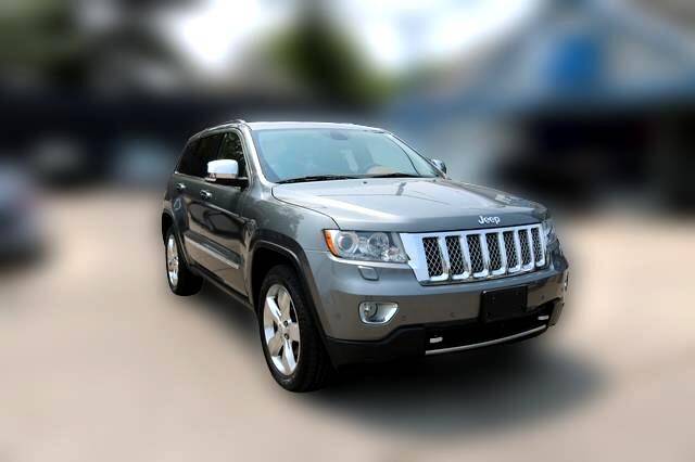 2013 Jeep Grand Cherokee Overland Summit — SUV — 135,945 mi — Detroit, MI