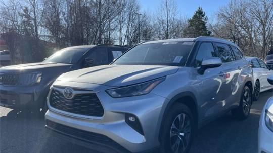 2022 Toyota Highlander Hybrid XLE — SUV — 102,101 mi — Mooresville, NC