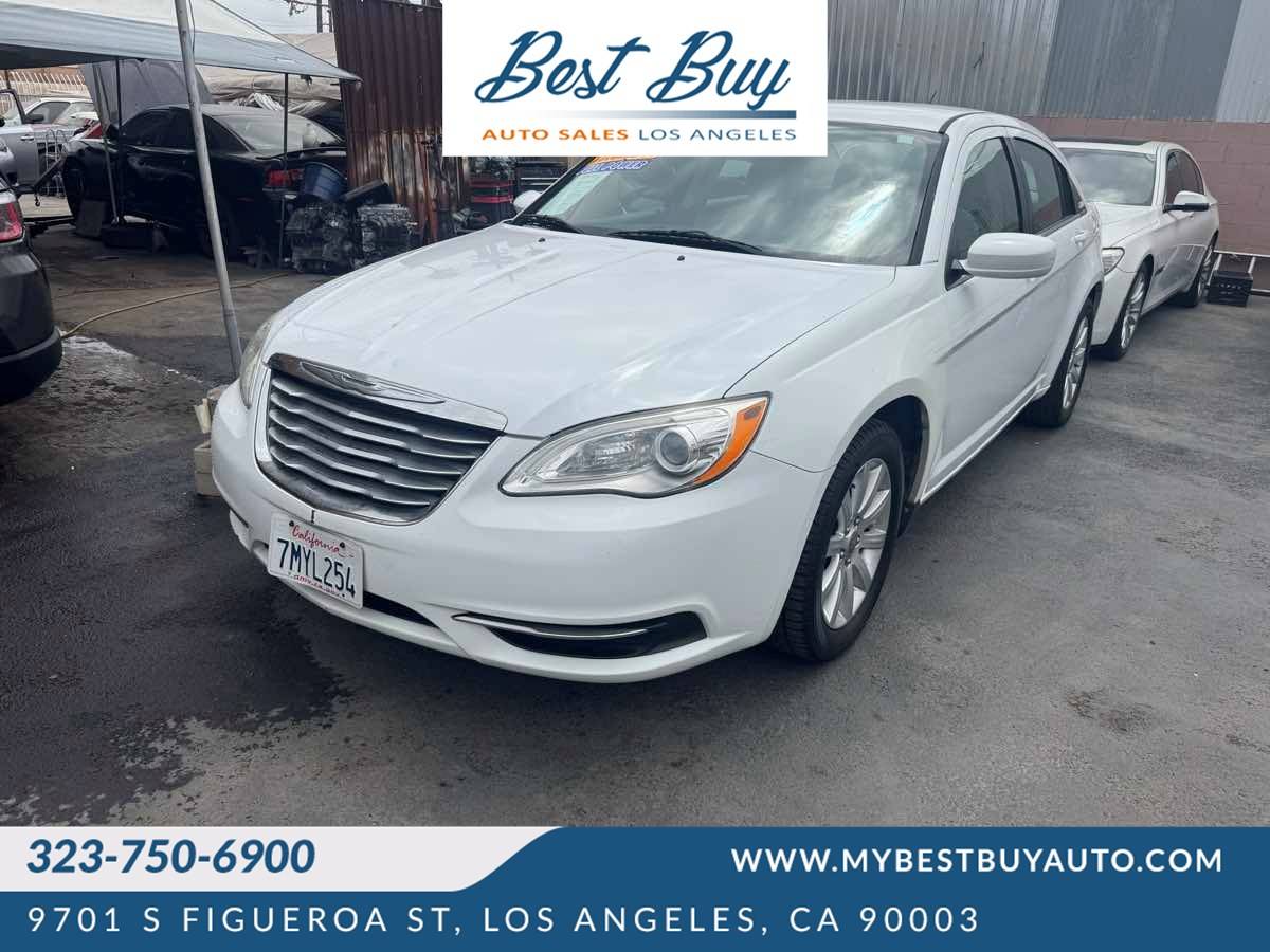 2013 Chrysler 200 Touring — Sedan — 98,221 mi — Los Angeles, CA