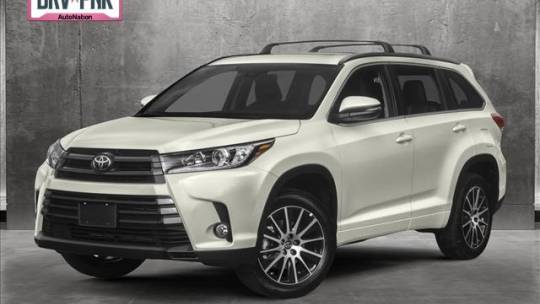 2019 Toyota Highlander SE V6 — SUV — 67,439 mi — Las Vegas, NV