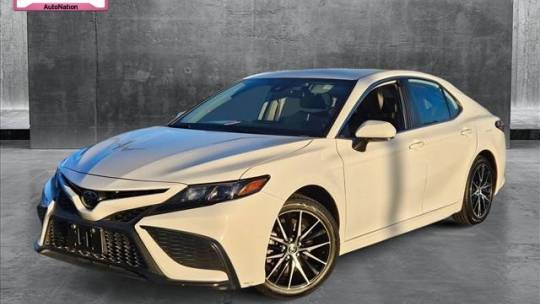 2022 Toyota Camry SE — Sedan — 62,474 mi — Las Vegas, NV