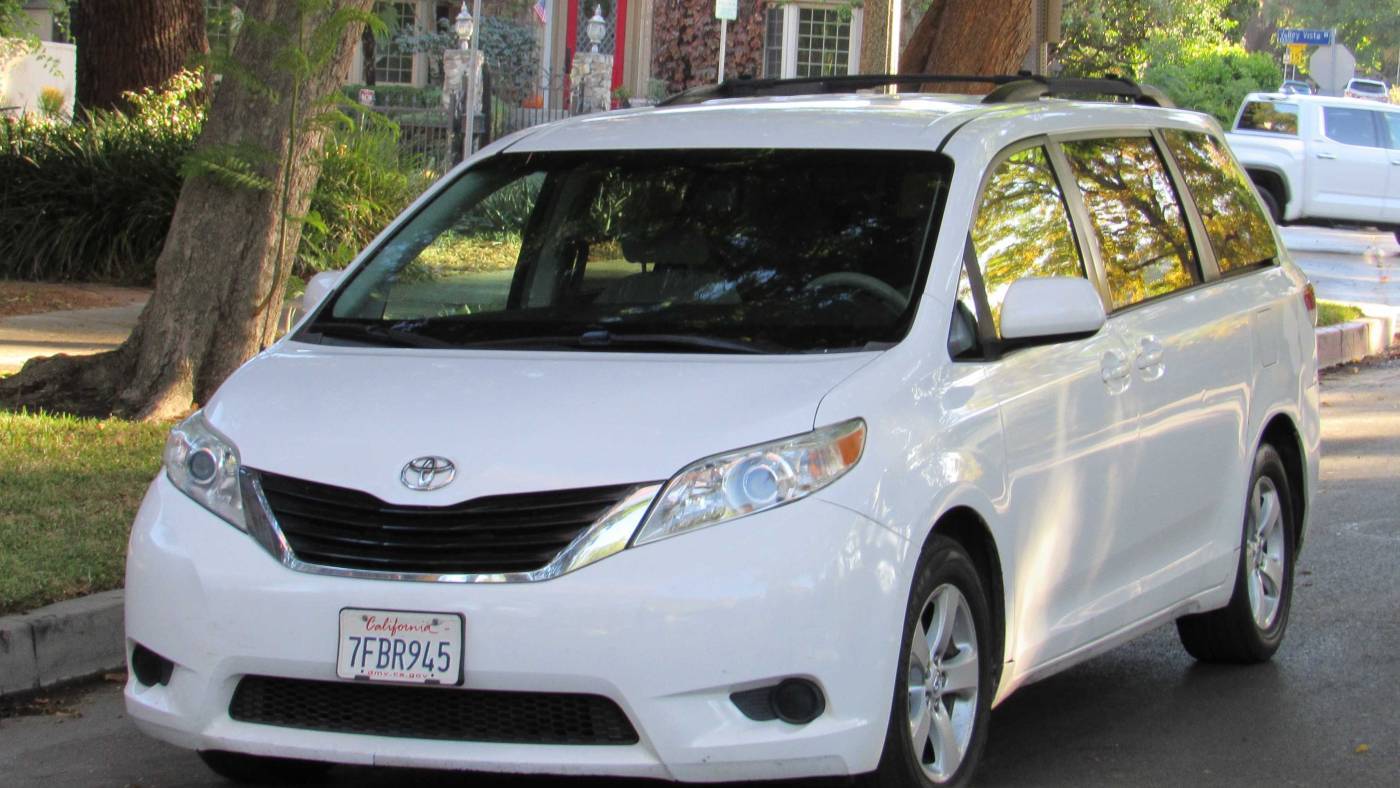 2014 Toyota Sienna LE