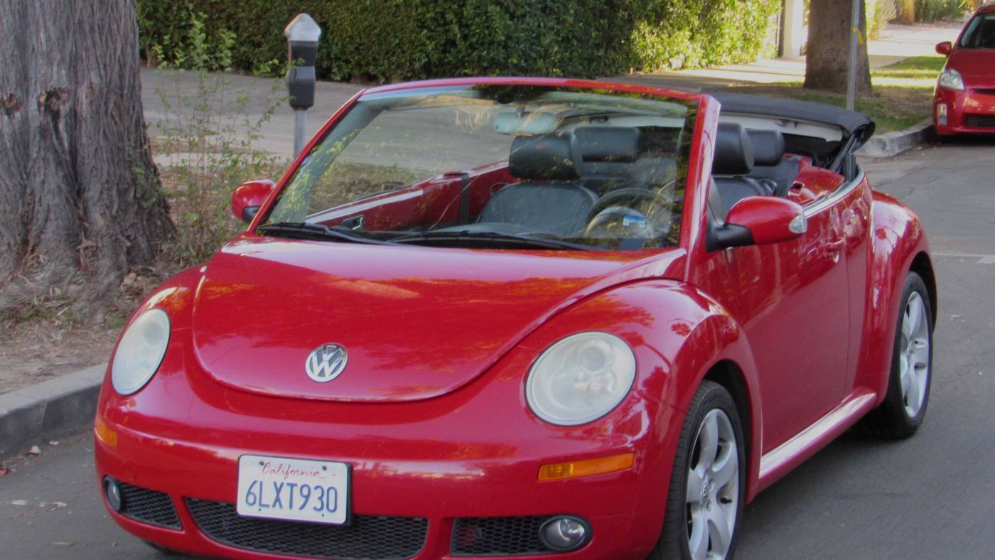 2007 Volkswagen New Beetle Base — Convertible — 121,990 mi — Sherman Oaks, CA