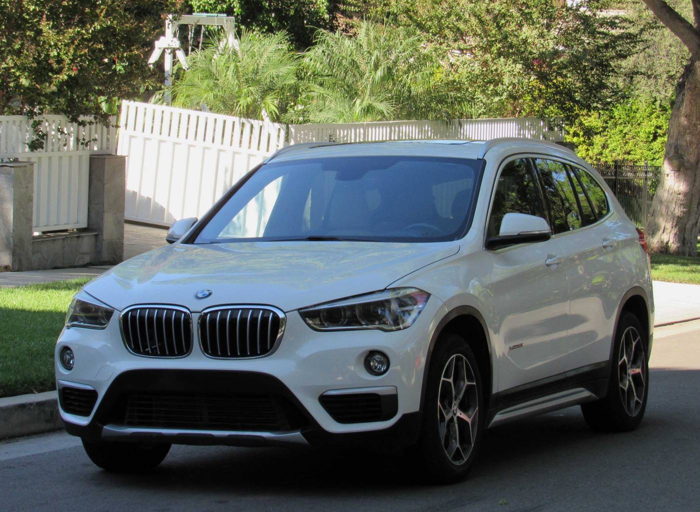2017 BMW X1 28i — SUV — 104,690 mi — Sherman Oaks, CA