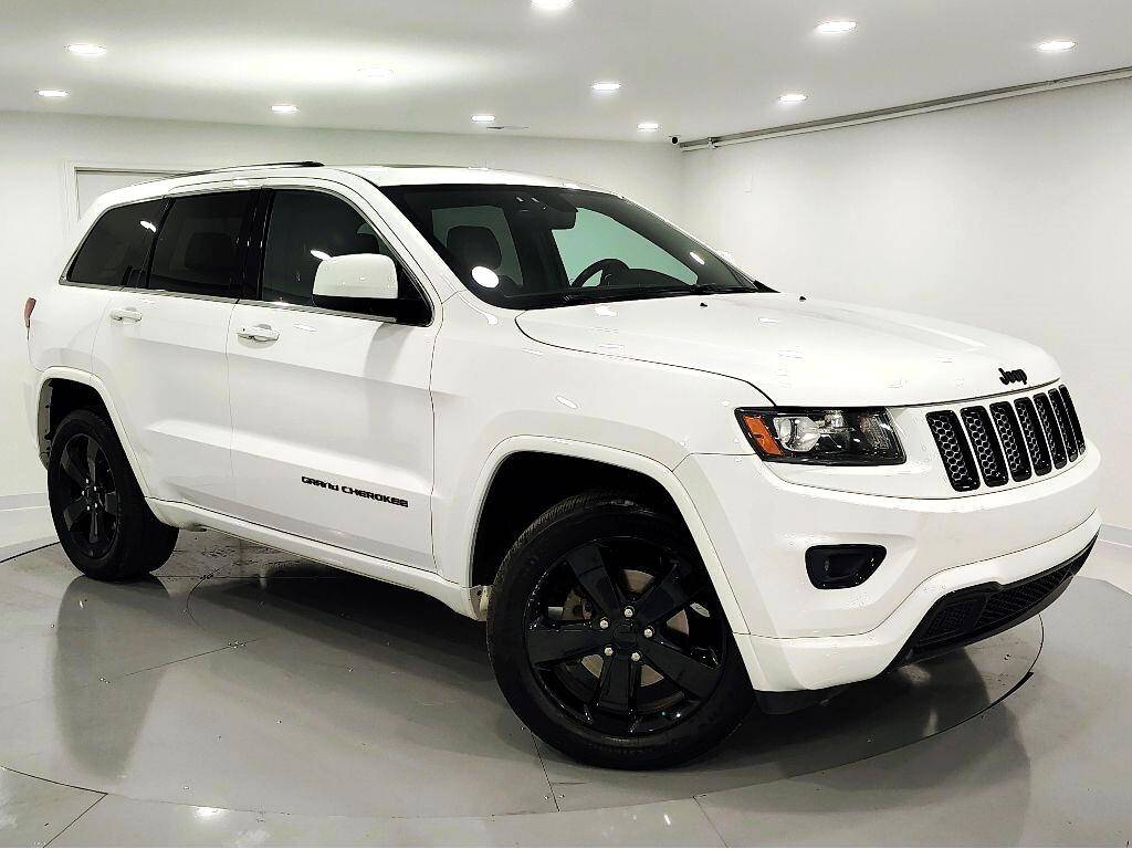 2015 Jeep Grand Cherokee Altitude — SUV — 86,711 mi — Mundelein, IL
