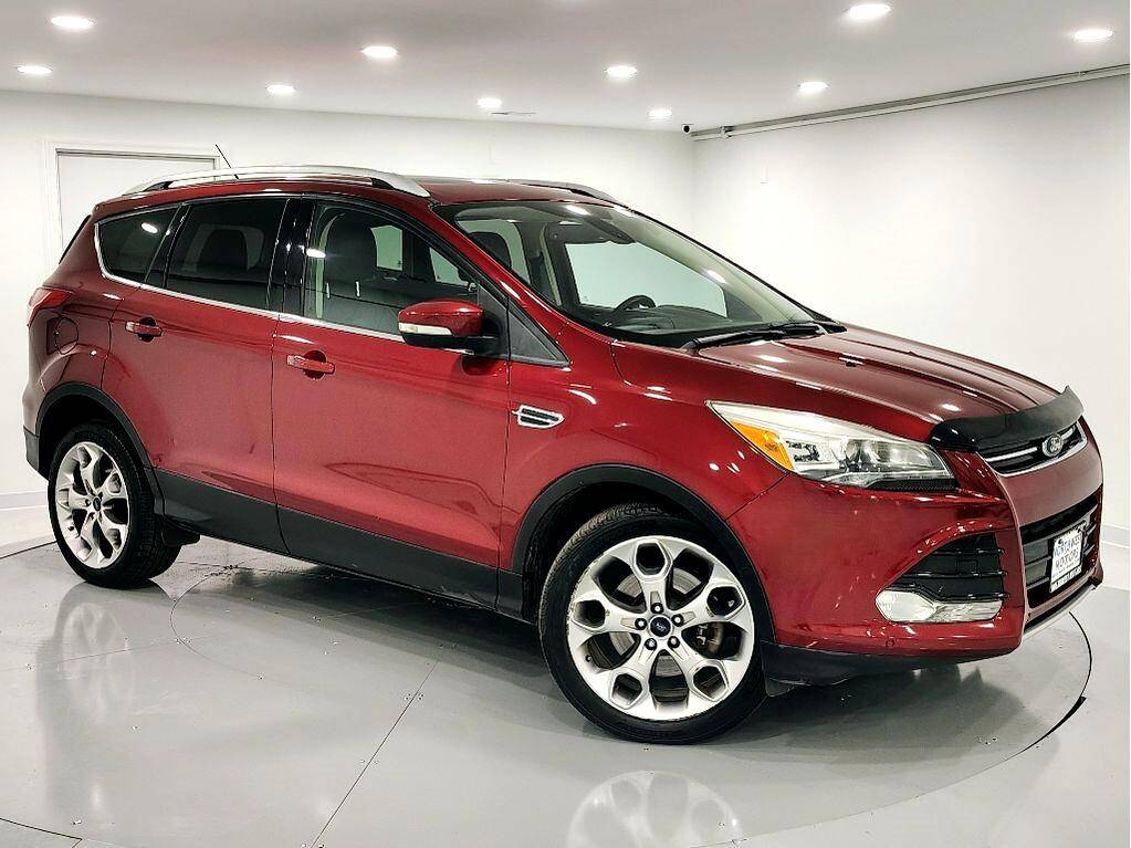 2015 Ford Escape Titanium — SUV — 93,525 mi — Mundelein, IL