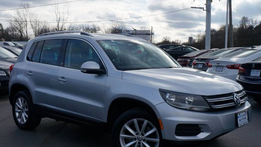 2017 Volkswagen Tiguan Wolfsburg Edition — SUV — 87,024 mi — Mundelein, IL
