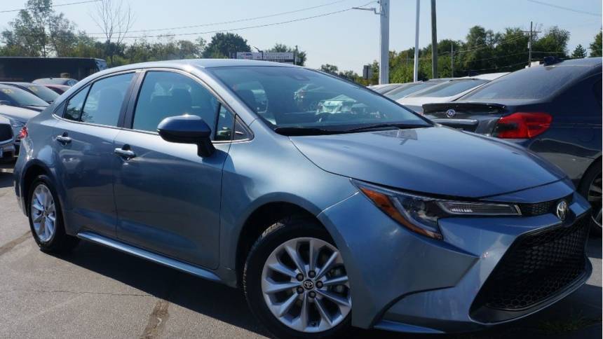 2022 Toyota Corolla LE — Sedan — 31,925 mi — Mundelein, IL
