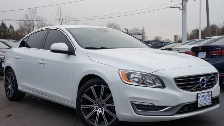 2017 Volvo S60 Inscription — Sedan — 79,954 mi — Mundelein, IL