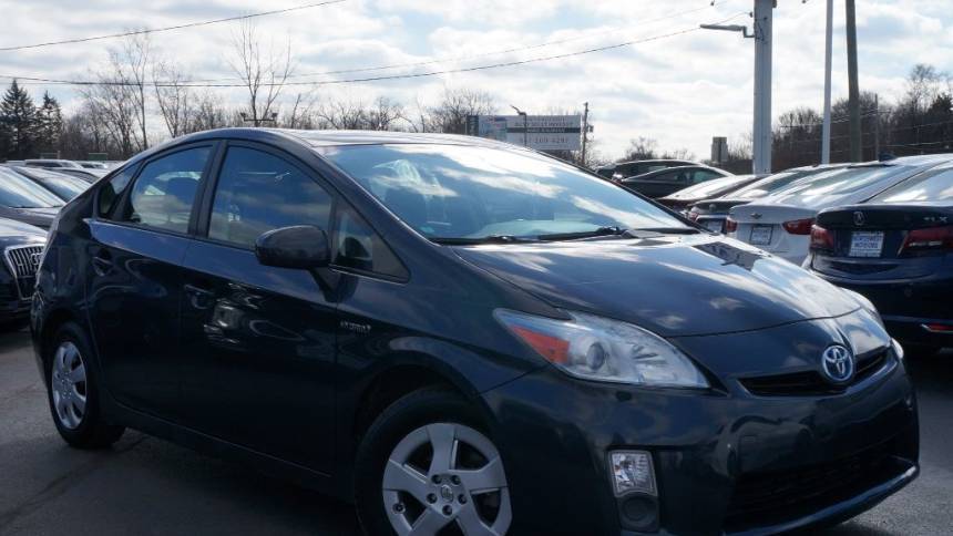2011 Toyota Prius One — Sedan — 125,297 mi — Mundelein, IL