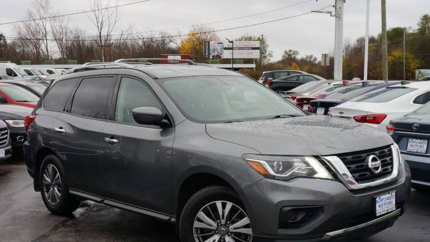 2020 Nissan Pathfinder S — SUV — 123,460 mi — Mundelein, IL