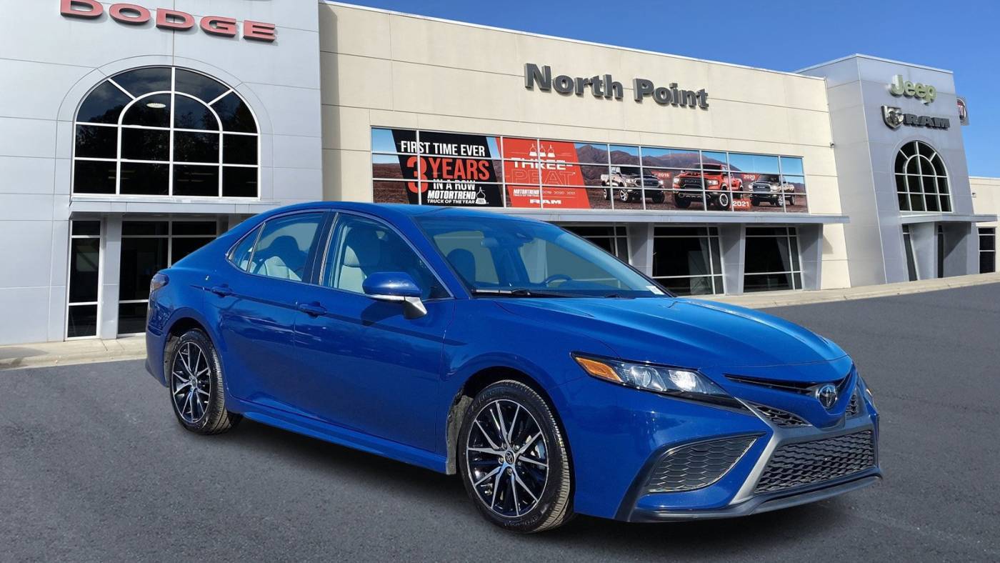 2023 Toyota Camry SE — Sedan — 60,280 mi — Winston Salem, NC