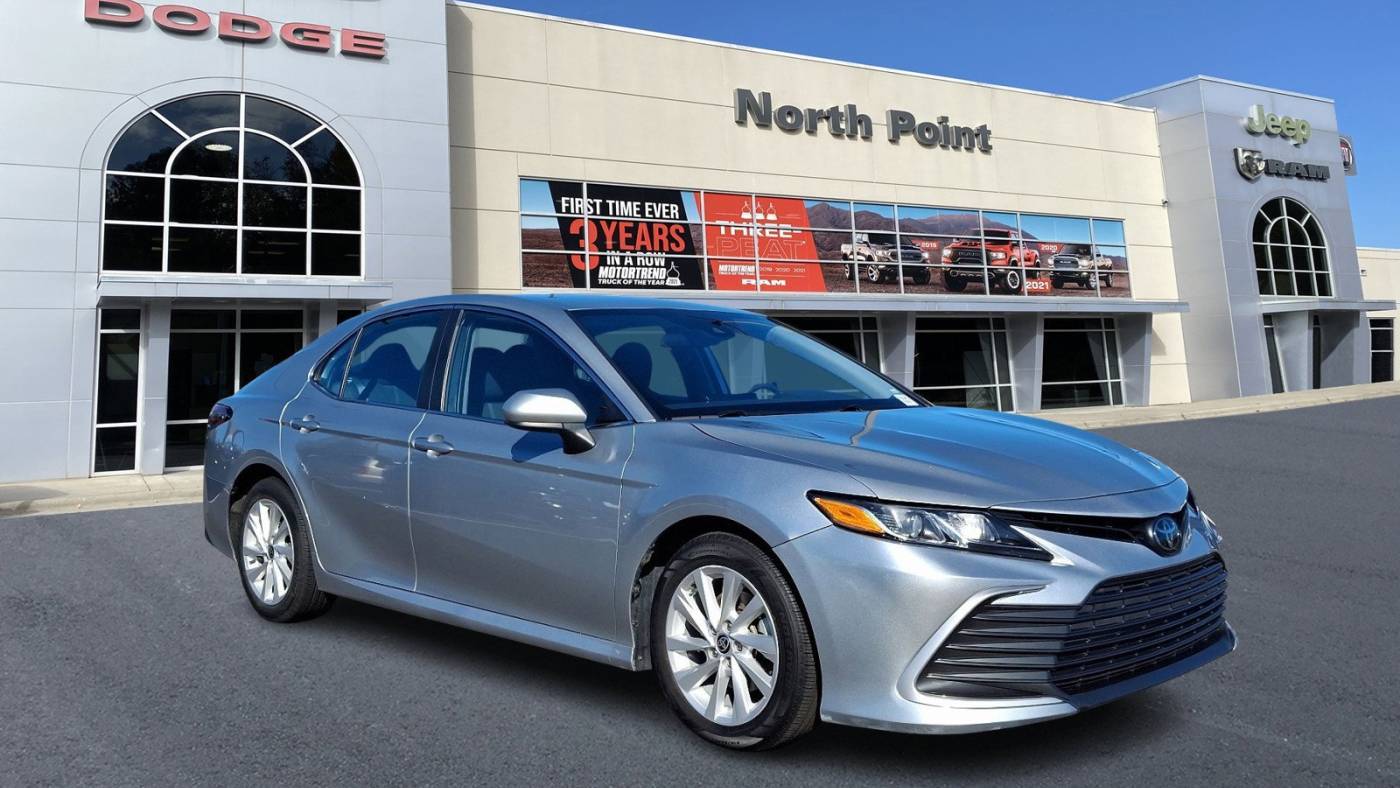 2022 Toyota Camry LE — Sedan — 60,780 mi — Winston Salem, NC