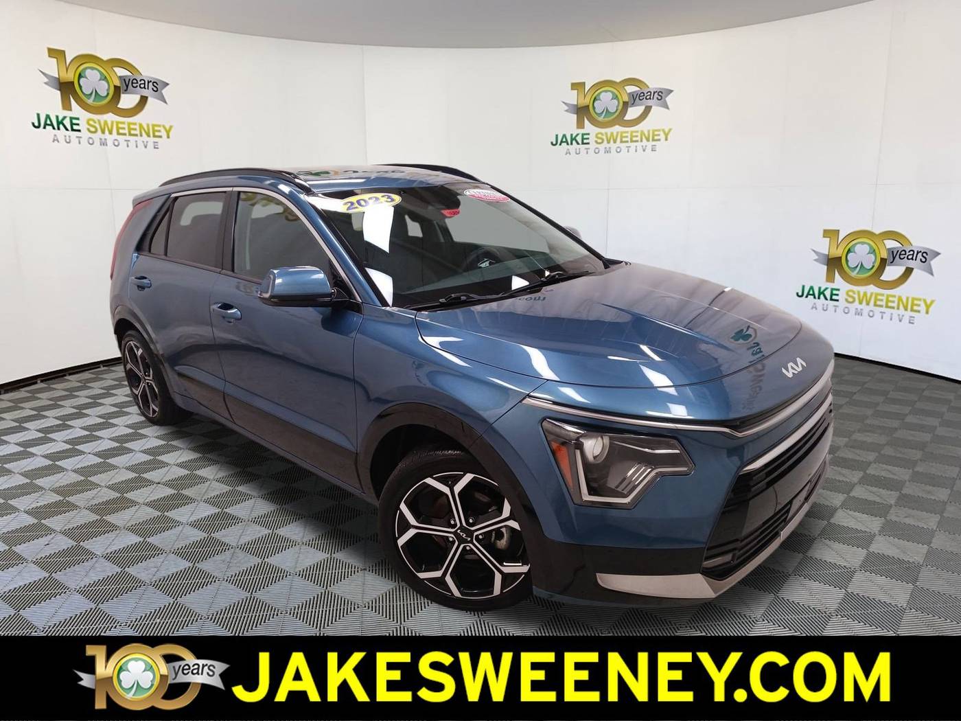 2023 Kia Niro Hybrid EX Touring — SUV — 29,918 mi — Florence, KY