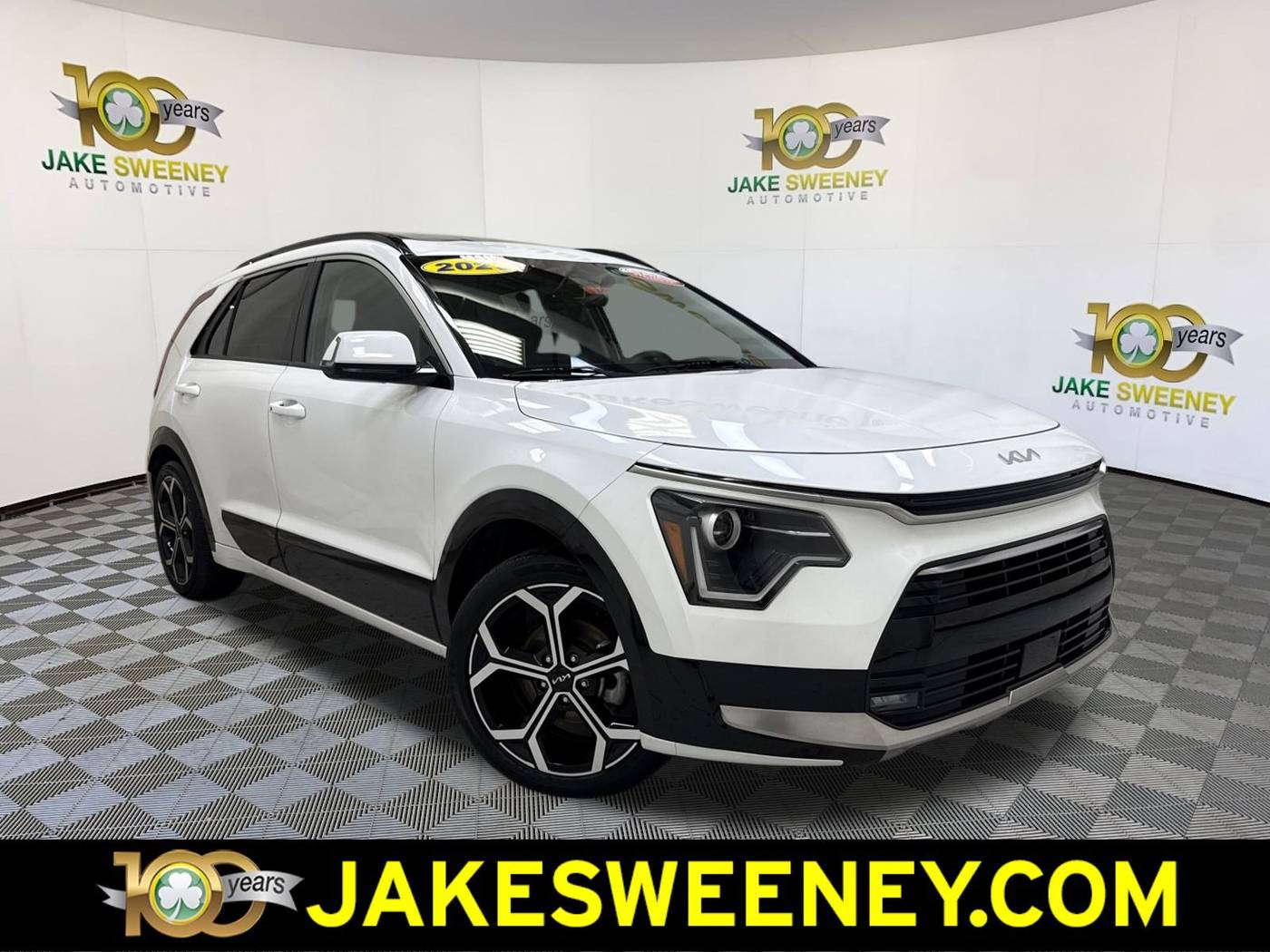 2023 Kia Niro Hybrid EX Touring — SUV — 29,979 mi — Florence, KY
