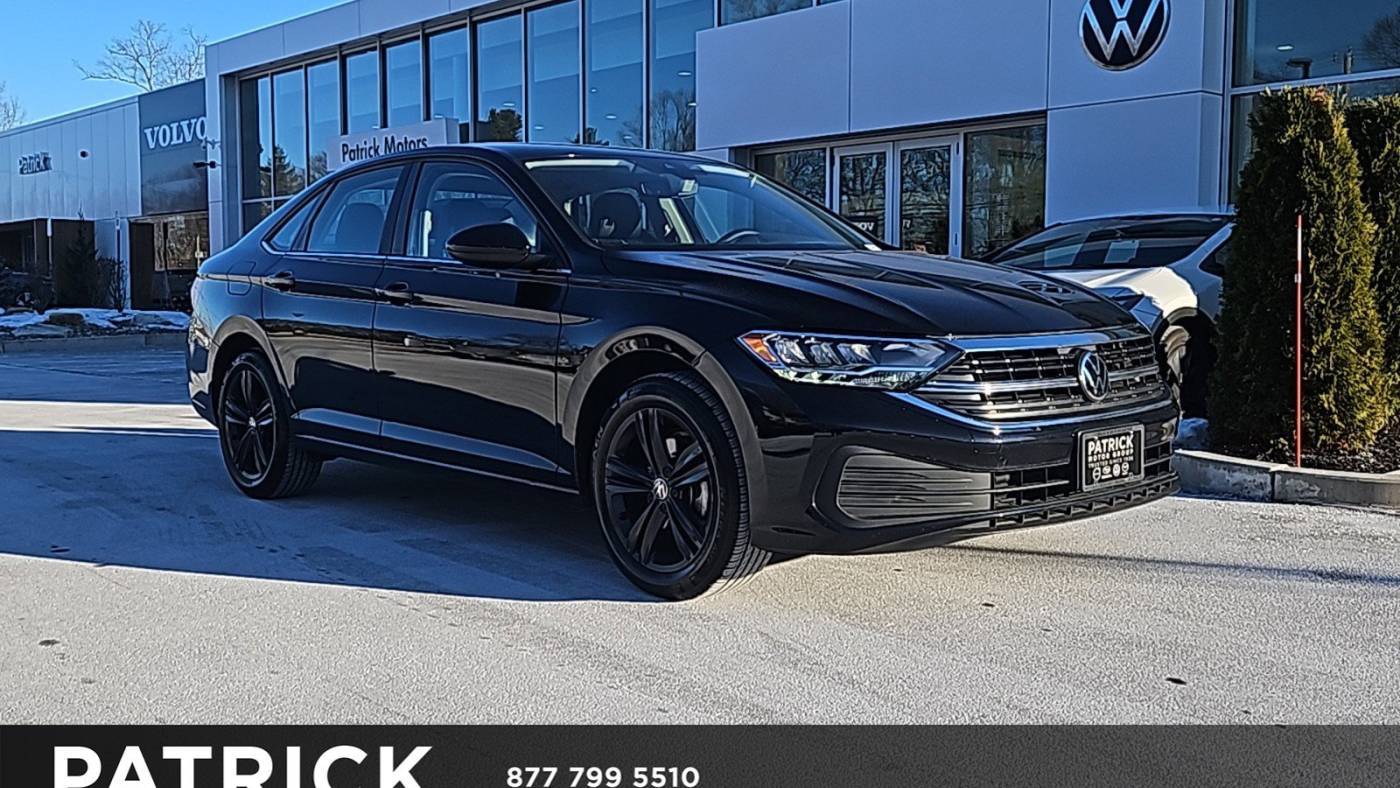 2024 Volkswagen Jetta SE — Sedan — 6,223 mi — Auburn, MA