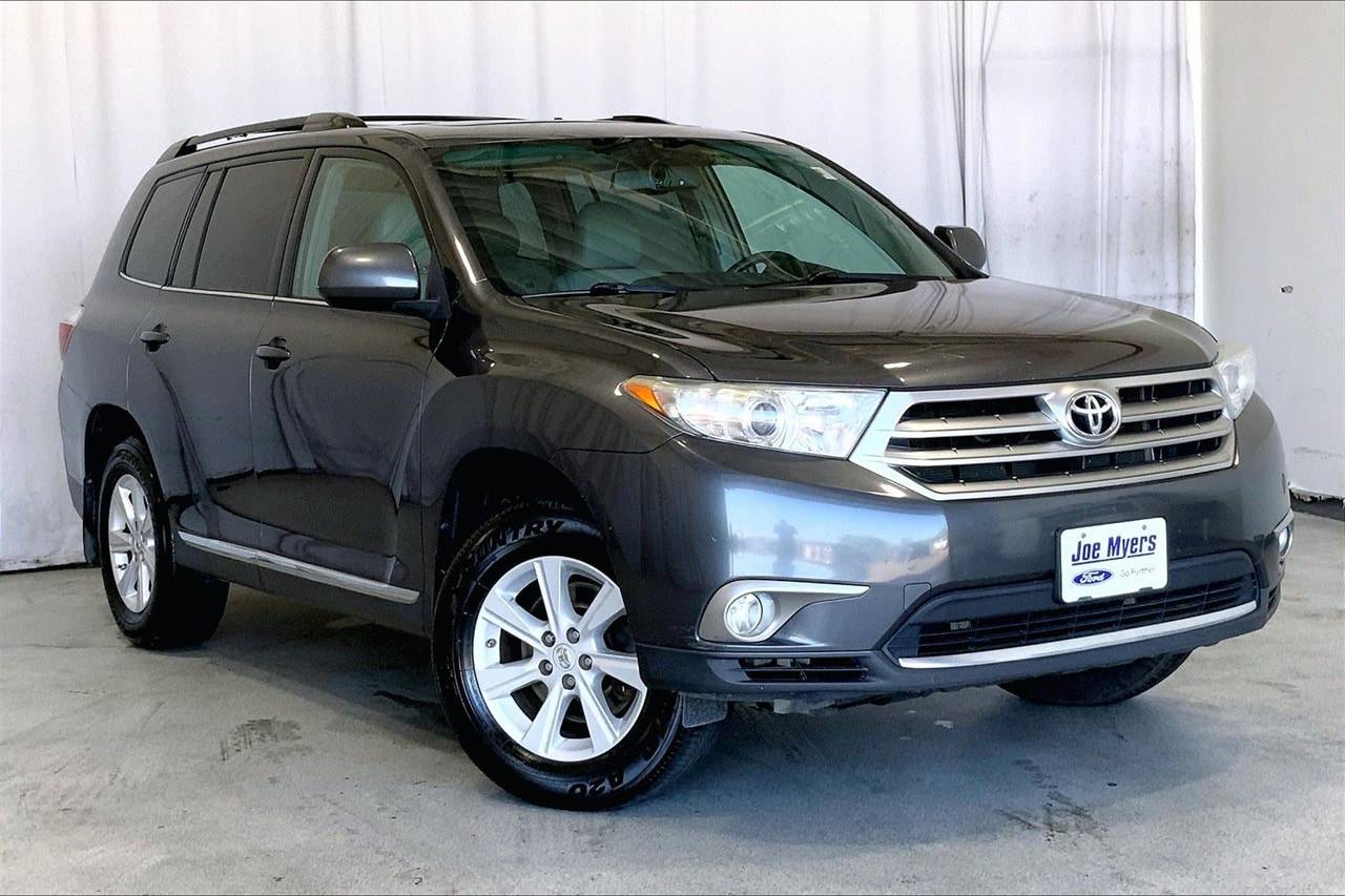2012 Toyota Highlander SE V6 — SUV — 142,772 mi — Houston, TX