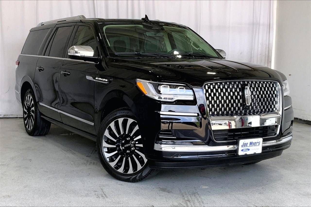 2023 Lincoln Navigator Black Label — SUV — 14,007 mi — Houston, TX