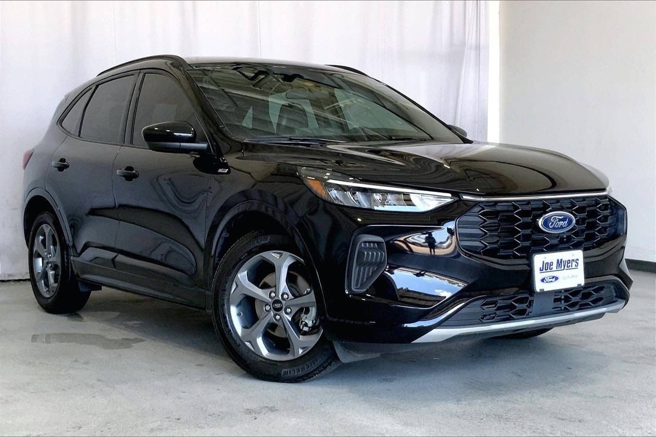 2023 Ford Escape ST-Line — SUV — 28,435 mi — Houston, TX