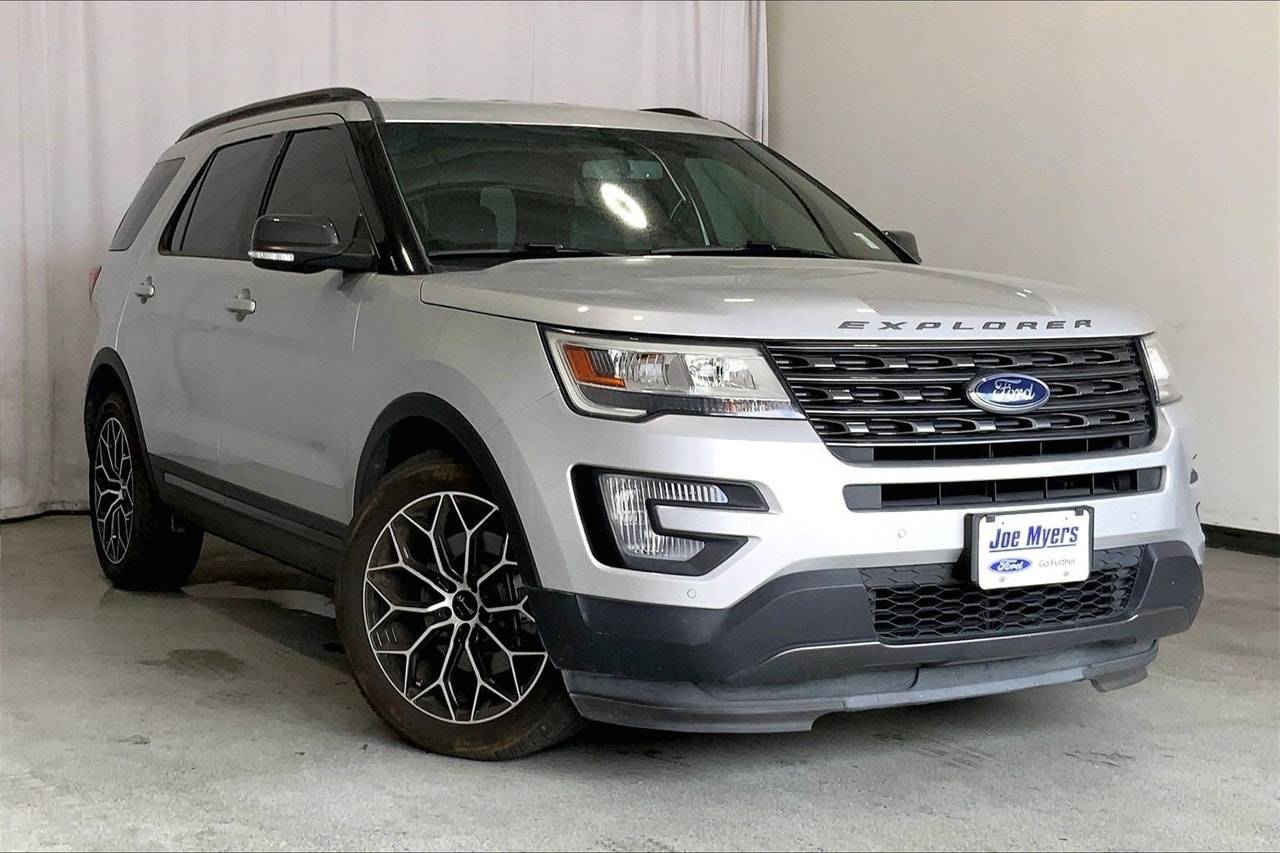 2017 Ford Explorer XLT — SUV — 42,283 mi — Houston, TX