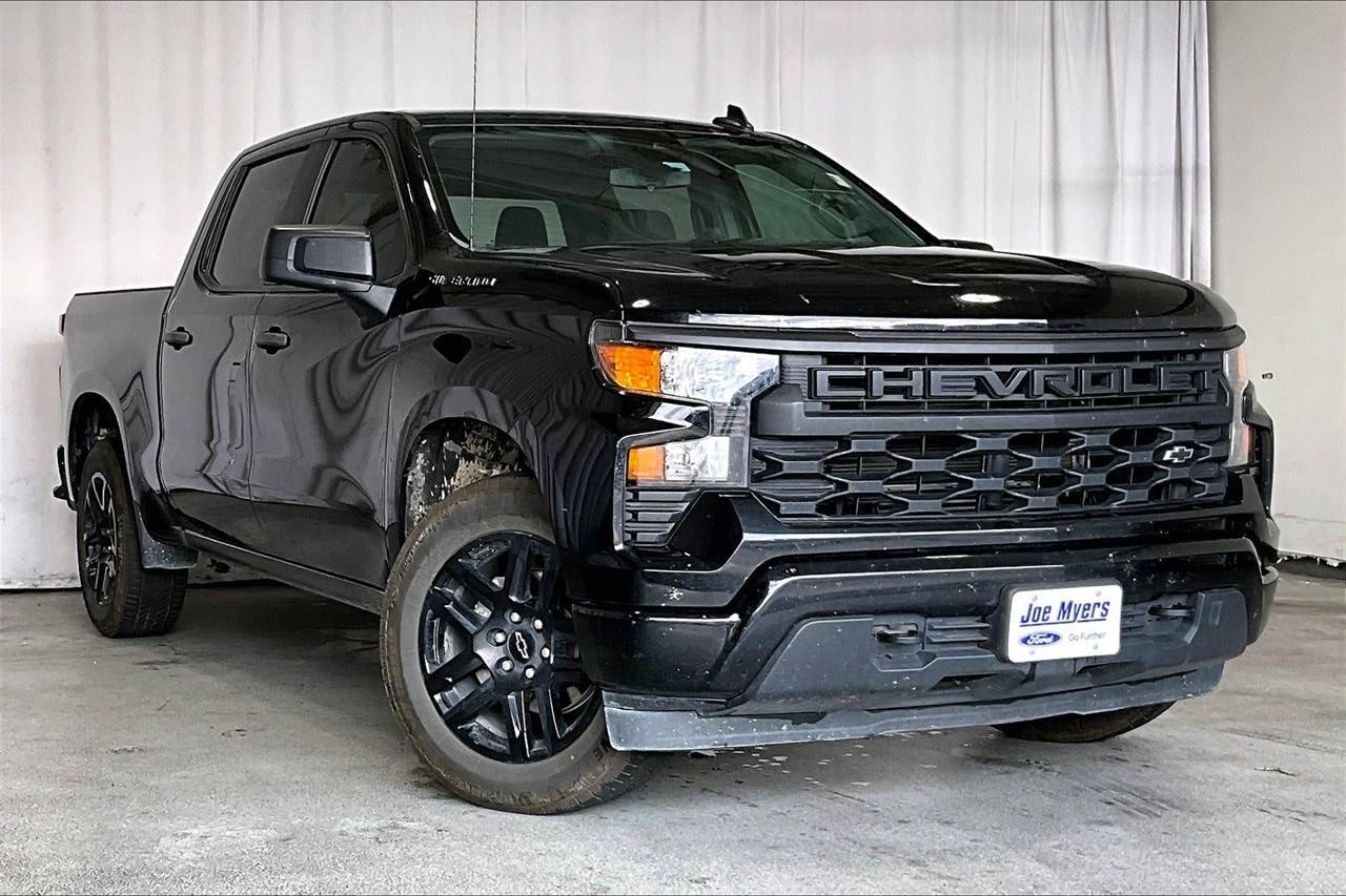 2023 Chevrolet Silverado 1500 Custom — Pickup Truck — 61,940 mi — Houston, TX
