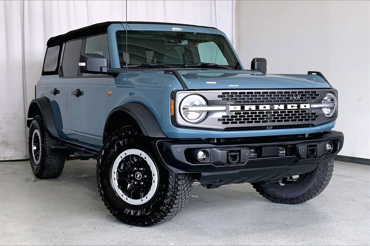 2023 Ford Bronco Badlands