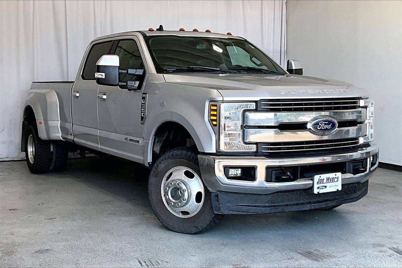 2019 Ford Super Duty F-350 Lariat — Pickup Truck — 100,300 mi — Houston, TX