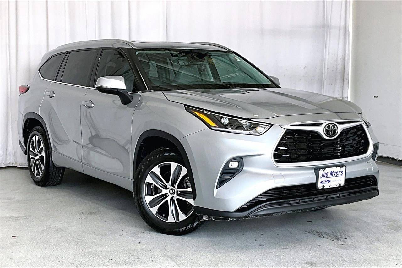 2021 Toyota Highlander XLE — SUV — 79,895 mi — Houston, TX