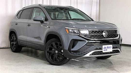 2022 Volkswagen Taos SE — SUV — 30,975 mi — Houston, TX