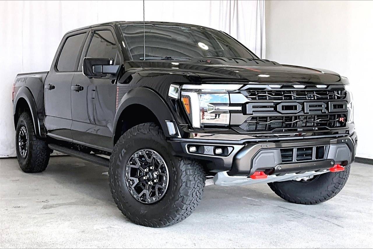 2025 Ford F-150 Raptor — Pickup Truck — 4,852 mi — Houston, TX