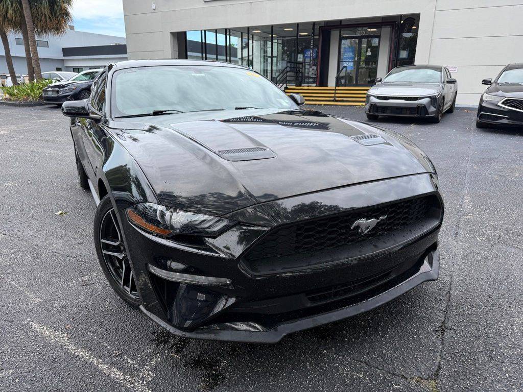 2020 Ford Mustang EcoBoost