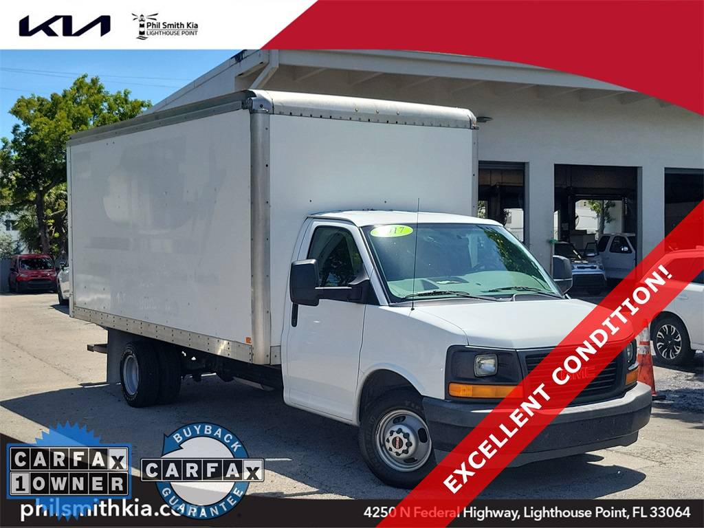 2017 GMC Savana Commercial Cutaway 3500 — Chassis Cab Truck — 163,319 mi — Lighthouse Point, FL
