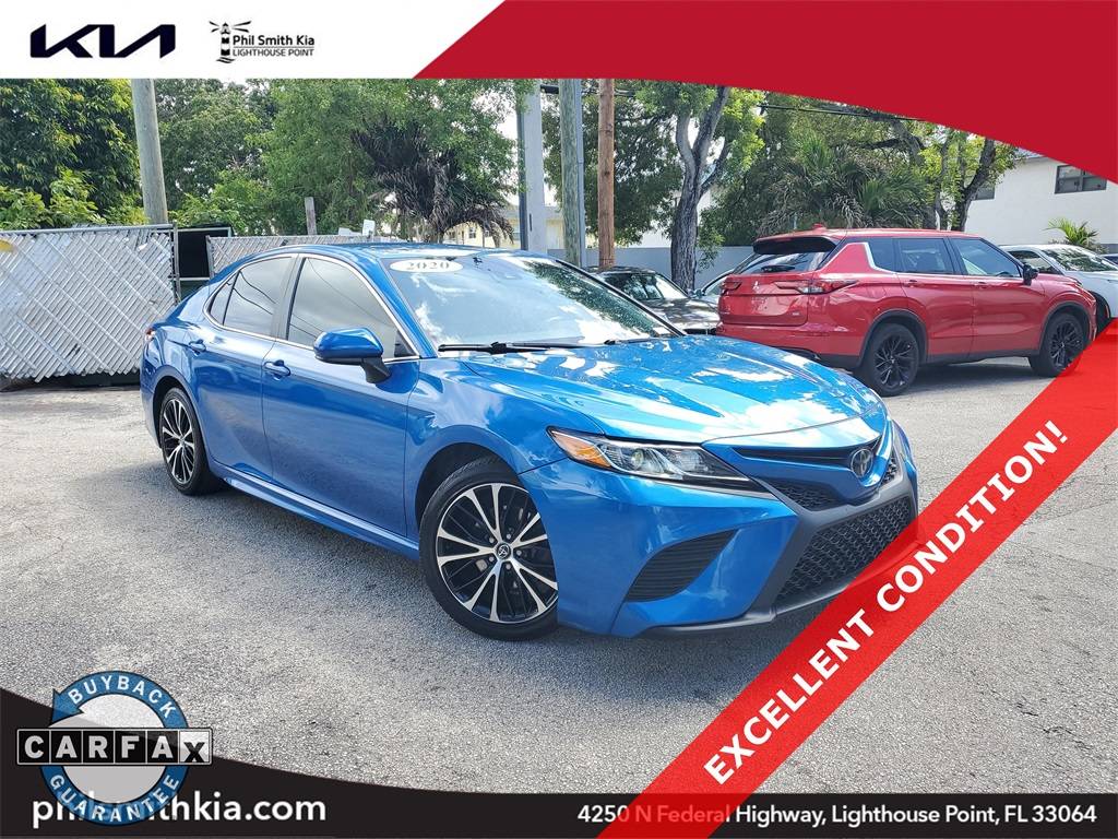 2020 Toyota Camry SE — Sedan — 93,703 mi — Lighthouse Point, FL