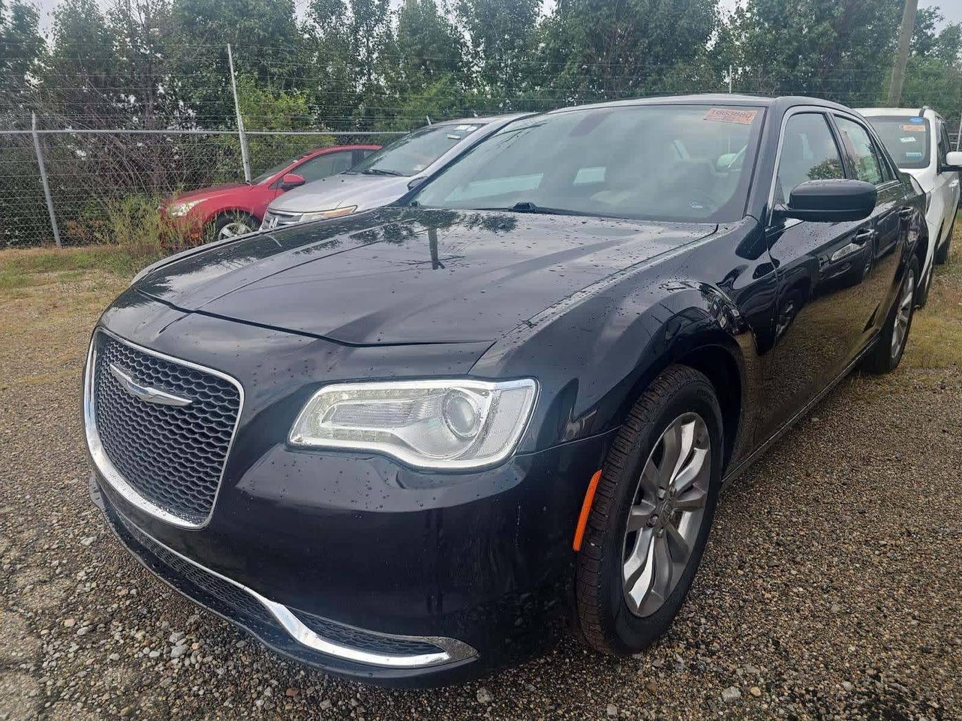 2017 Chrysler 300 Limited — Sedan — 37,536 mi — Troy, MI