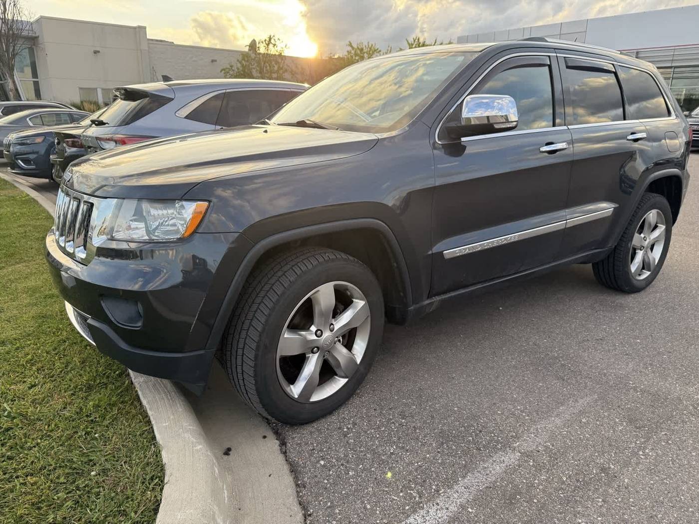 2012 Jeep Grand Cherokee Overland — SUV — 65,524 mi — Troy, MI