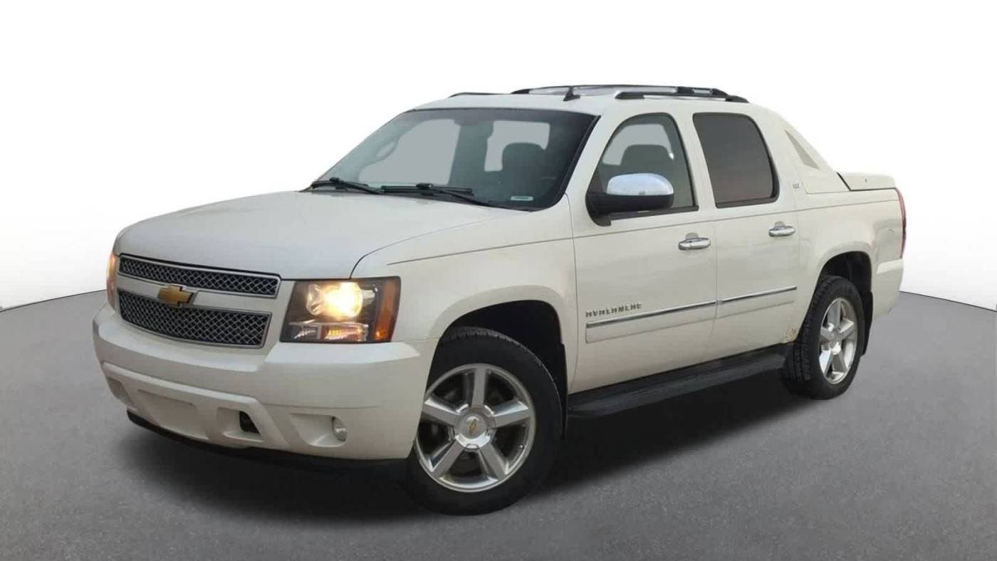 2011 Chevrolet Avalanche LTZ — Pickup Truck — 214,970 mi — Troy, MI