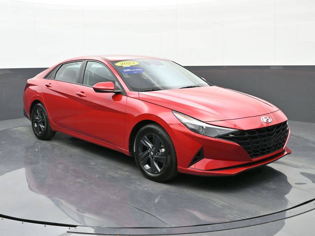 2023 Hyundai Elantra SEL — Sedan — 25,850 mi — Cookeville, TN