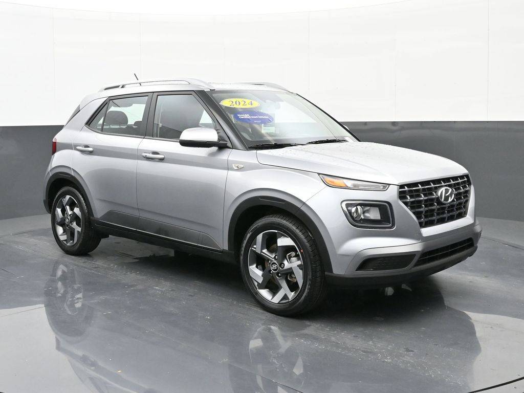2024 Hyundai Venue SEL — SUV — 5,662 mi — Cookeville, TN