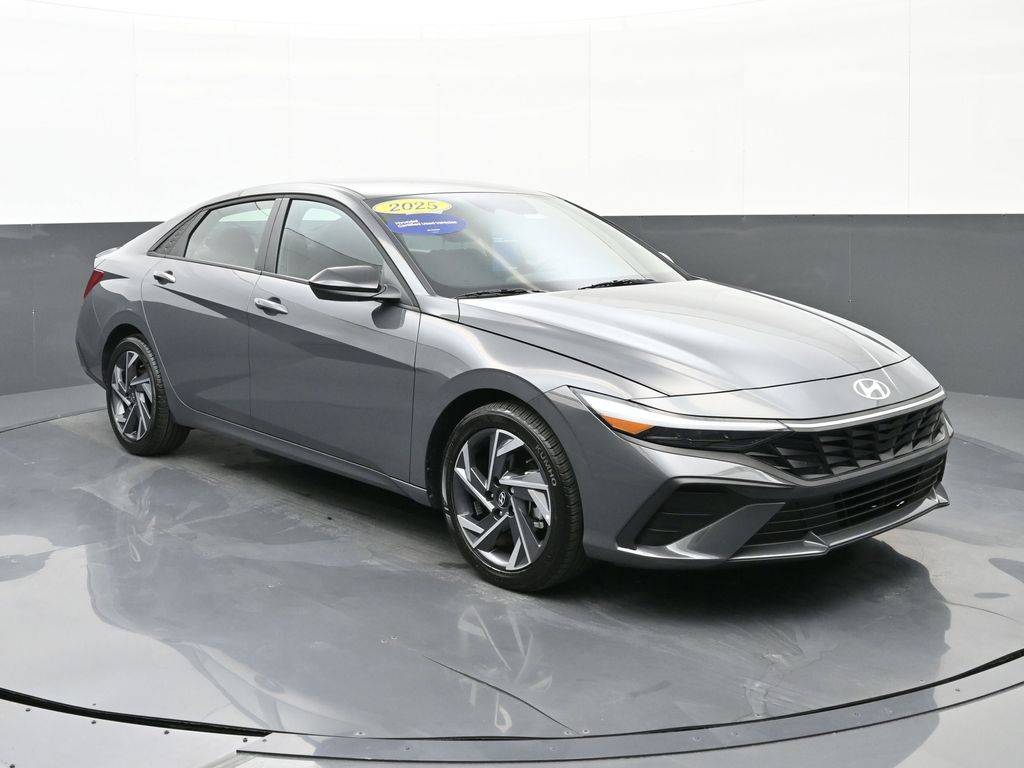 2025 Hyundai Elantra SEL Sport — Sedan — 3,276 mi — Cookeville, TN