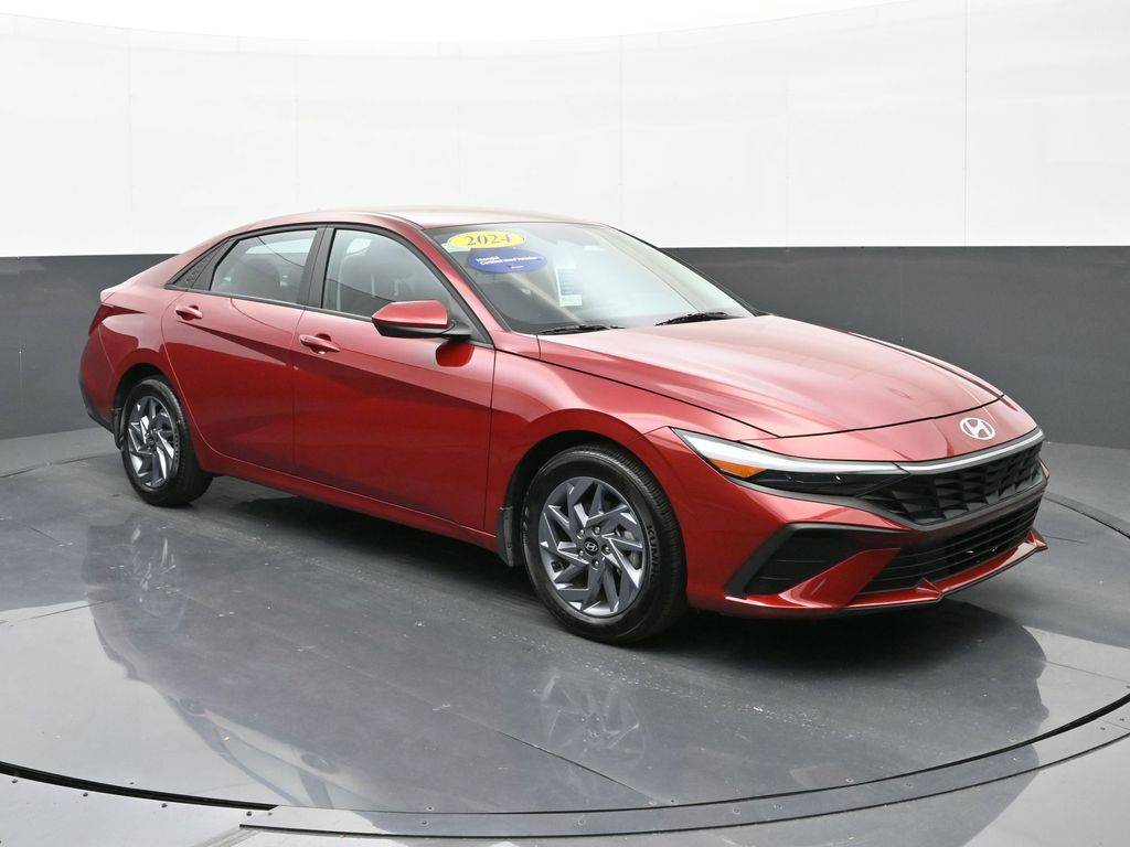 2024 Hyundai Elantra SEL — Sedan — 4,247 mi — Cookeville, TN