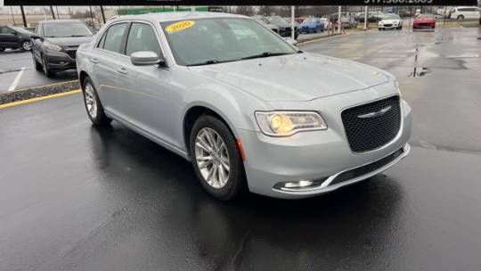 2020 Chrysler 300 Touring — Sedan — 21,573 mi — Indianapolis, IN