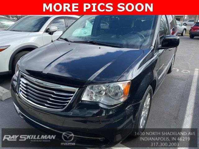 2016 Chrysler Town & Country Touring — Minivan — 83,817 mi — Indianapolis, IN