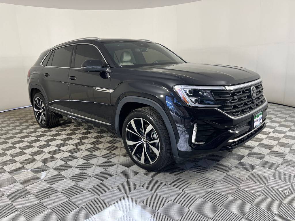 2024 Volkswagen Atlas Cross Sport SEL Premium R-Line — SUV — 20,525 mi — Littleton, CO