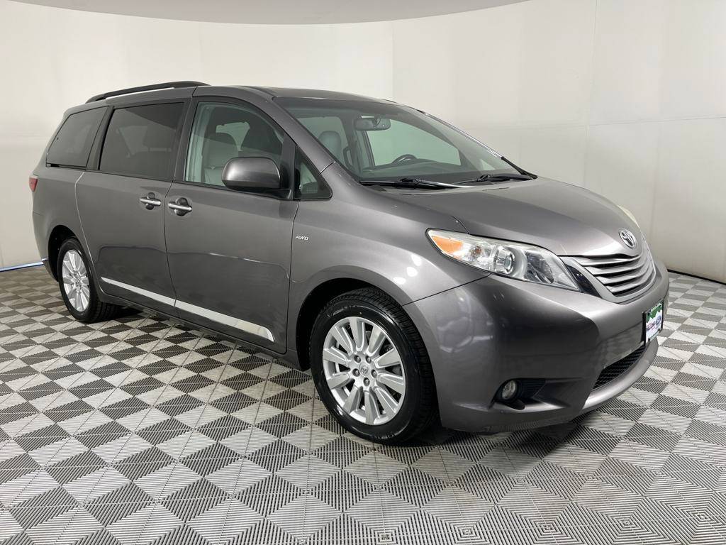 2017 Toyota Sienna XLE Premium — Minivan — 97,944 mi — Littleton, CO