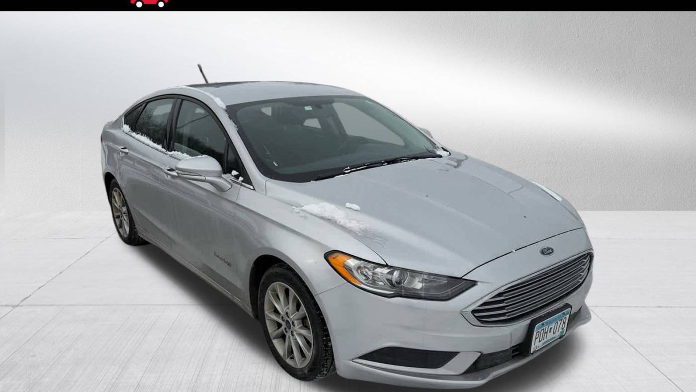 2017 Ford Fusion Hybrid SE — Sedan — 120,763 mi — Coon Rapids, MN