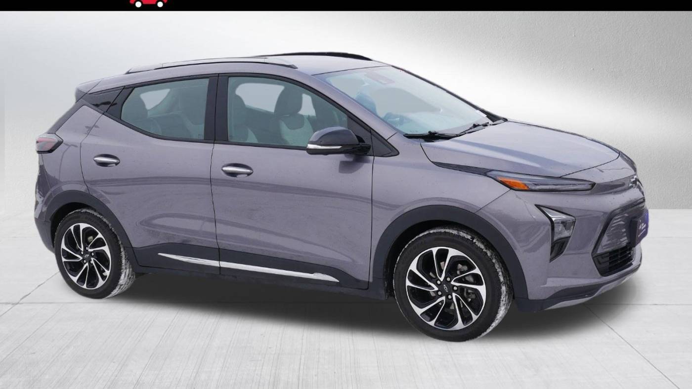 2022 Chevrolet Bolt EUV Premier — SUV — 31,240 mi — Coon Rapids, MN