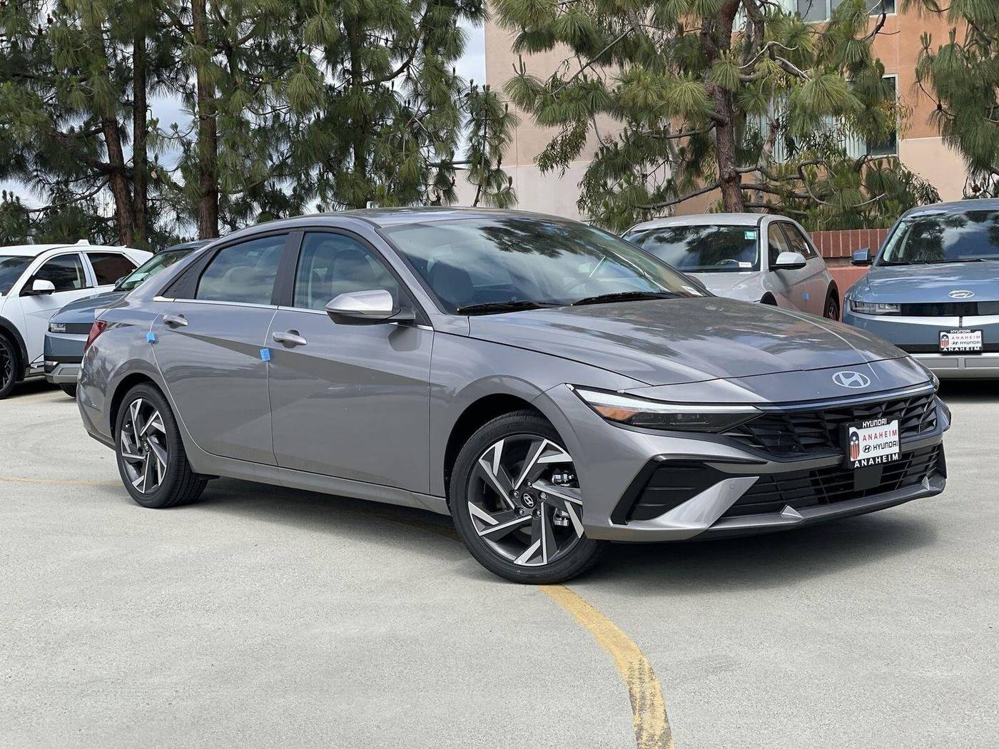 2024 Hyundai Elantra Hybrid Limited — Sedan — 6,950 mi — Anaheim, CA