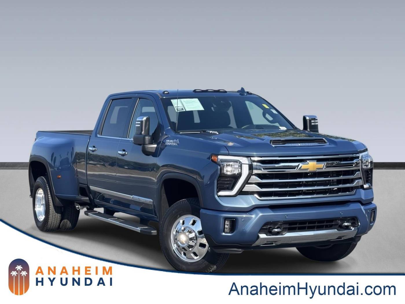 2024 Chevrolet Silverado 3500HD High Country — Pickup Truck — 7,002 mi — Anaheim, CA