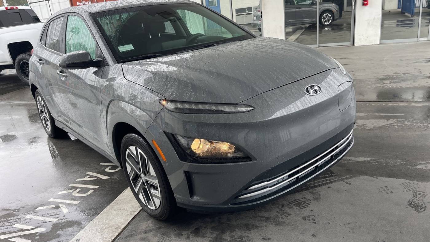 2023 Hyundai Kona Electric SE — SUV — 9,572 mi — Anaheim, CA